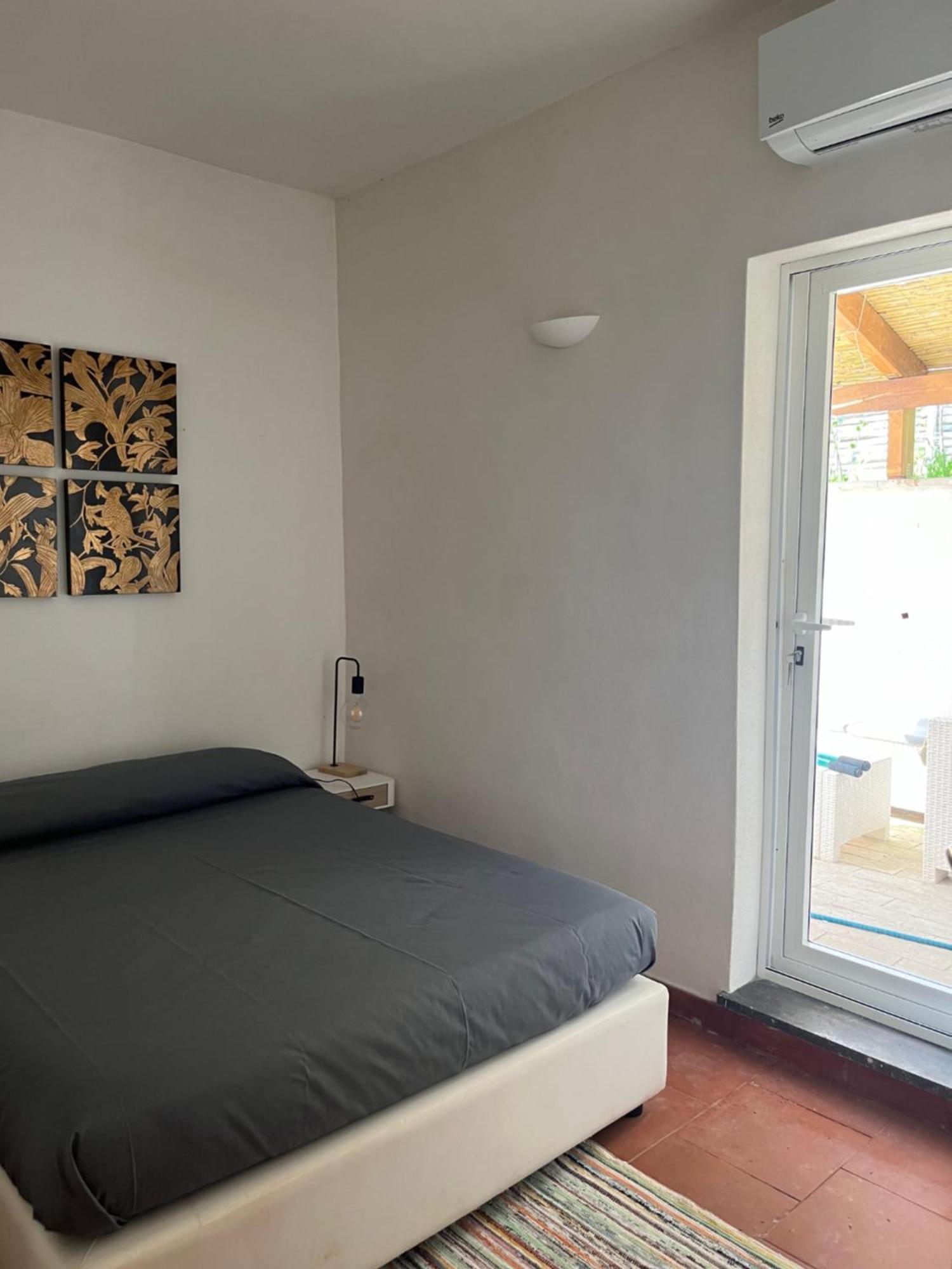 פרוסידה Villa Manni מראה חיצוני תמונה